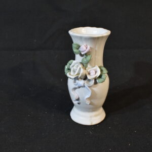 Small vase with flowers