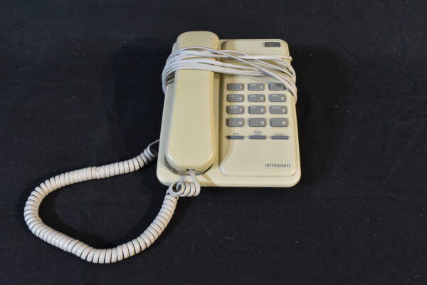 Interquartz wall phone