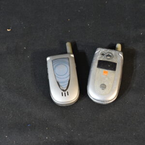 Silver flip phone