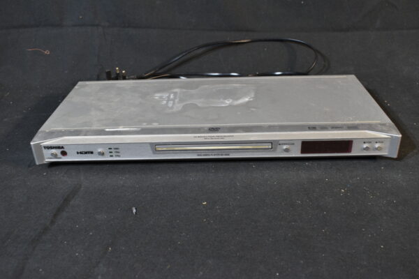 Silver toshiba DVD player