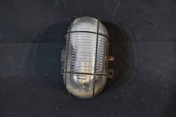 Oval bulkhead