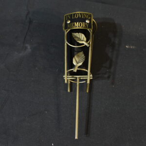 Flower holder with spike