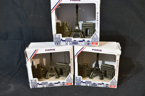 3 landmark building set