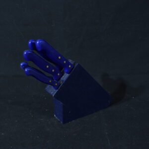Knife block with knives
