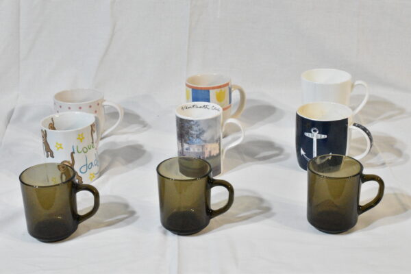 Mugs x 9