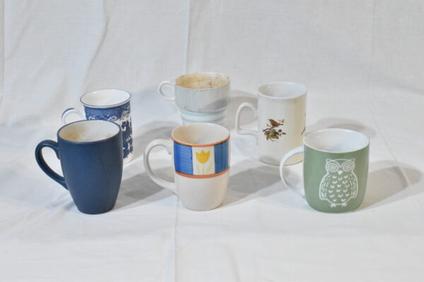 Mugs x 8