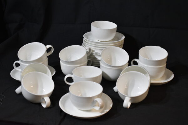 Cups & Saucers