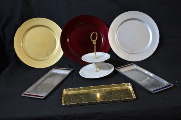 Platters, serving trays & tea cake stand