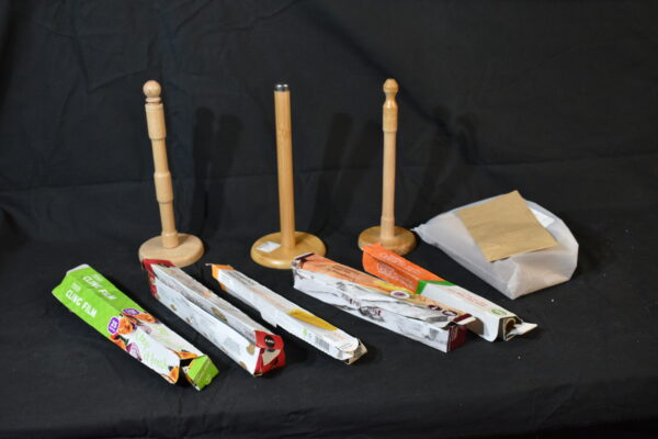 Kitchen towel holders, Cling film, Kraft bags, Baking sheets & Foil