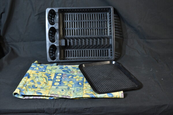 Plastic Draining tray, PVC table cloth