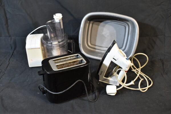 Toaster Iron Blender Washing up Bowl