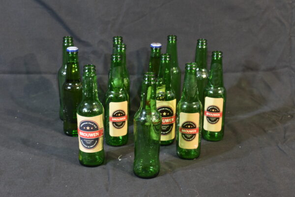 24x Green beer bottles
