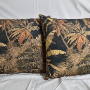 Cushions - 2x Dark floral cushion
