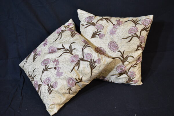 Cushions - Cream/Lilac Floral x2