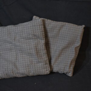 Cushion - Grey squared cushion