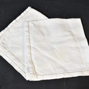 Cream with stitched border napkin