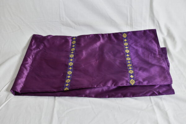 Fabric - Purple silk cloth