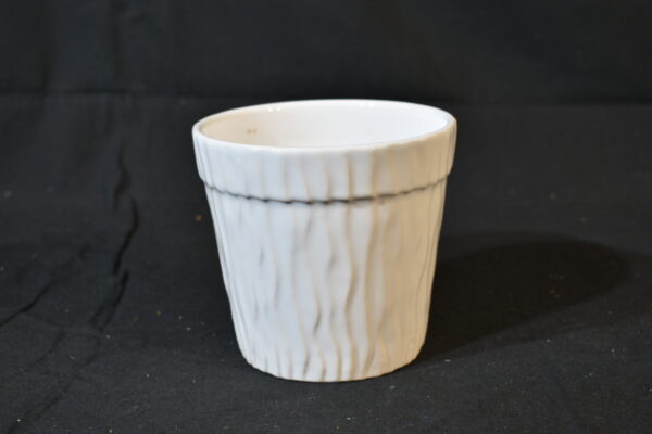 White pot