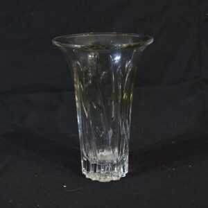 Leaf glass vase
