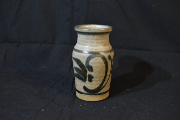 Floral pottery vase