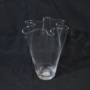 Wavey glass vase