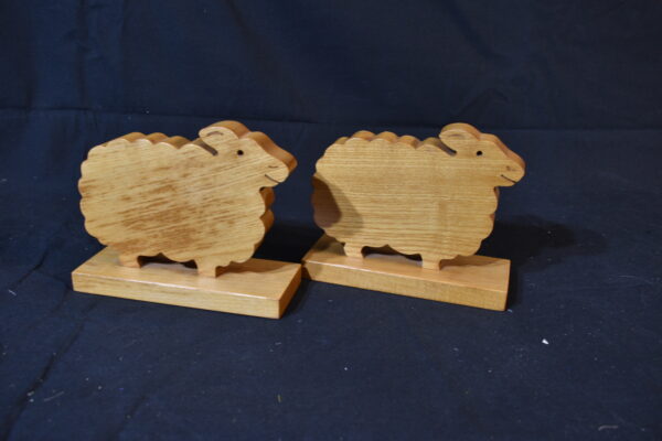 Wood sheep ornaments
