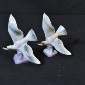 Geese ornament
