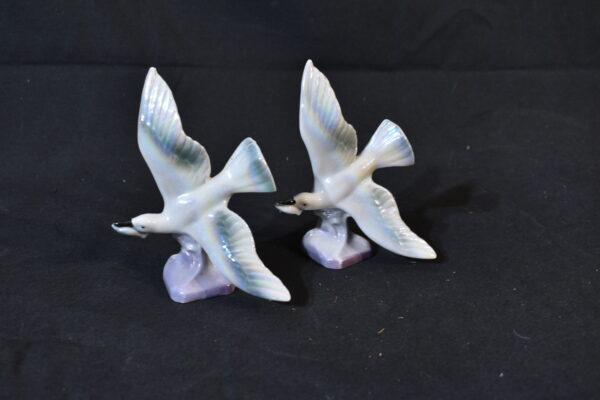 Geese ornament