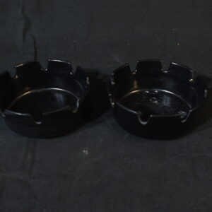 Black ash tray