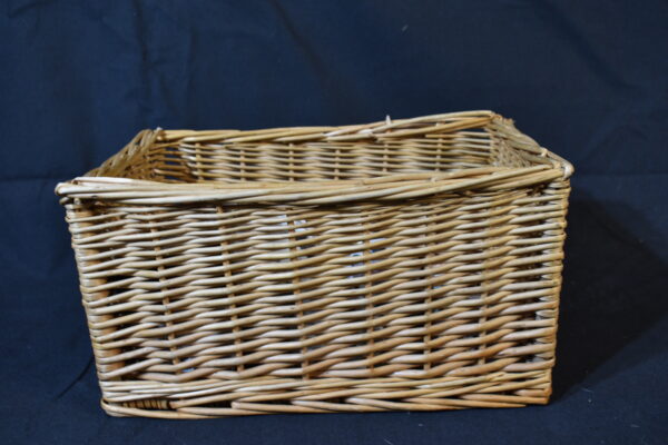 Wicker box