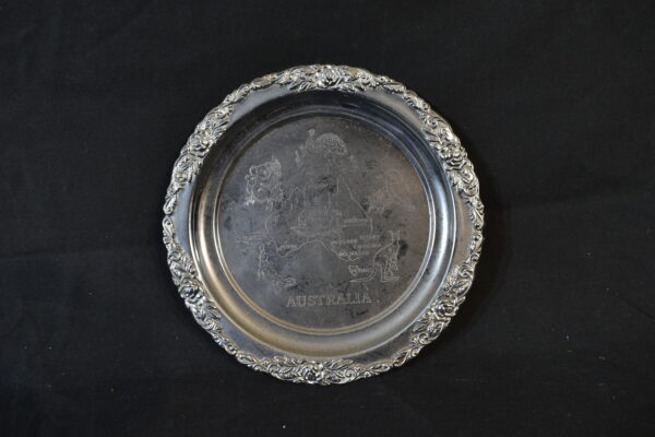 Australia tray