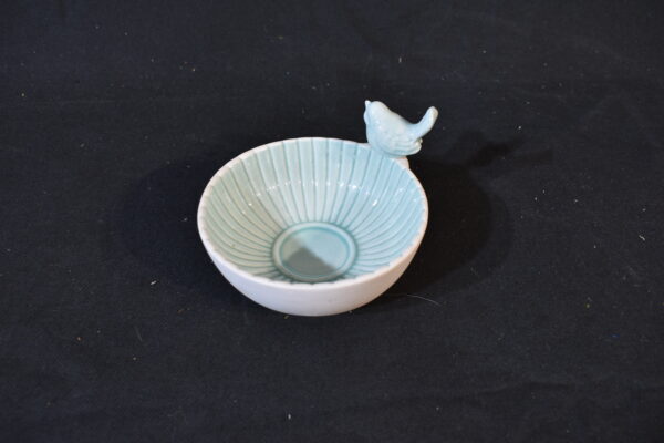 Bird bowl
