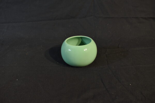 Green pot