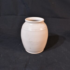 Biege vase