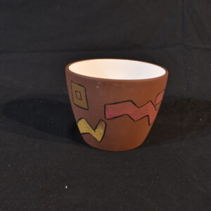 Brown pattern pot