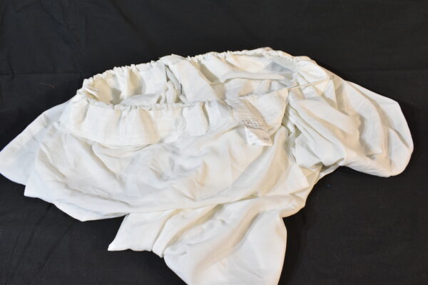 White Wire Curtain