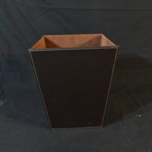 Lounge bin