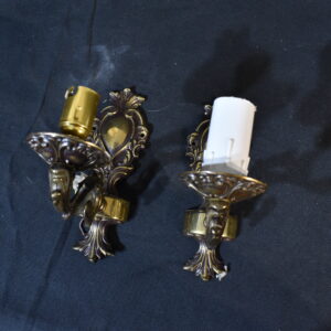 Lamp - Pair of brass wall lights