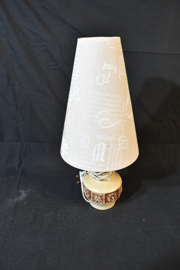 Lamp - Floral lamp with writing on shade