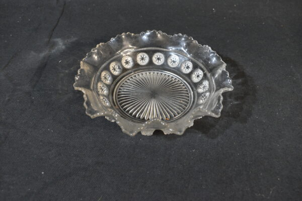 Glass dish