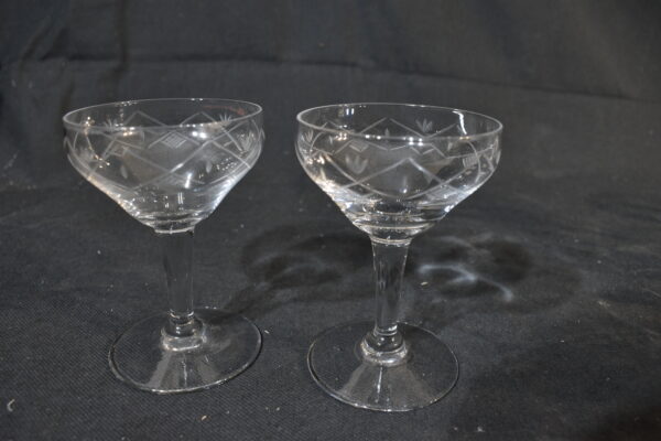 2x Etched sherry glasses
