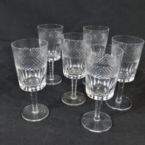 6x Small crystal stemmed wine glasses