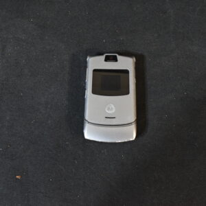 Silver flip phone