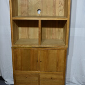 Pine shelf / cupboard unit