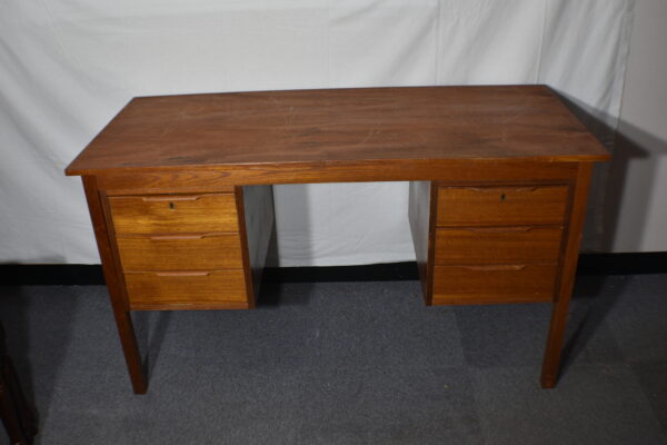 Wood desk with drawers