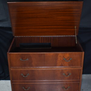 Wood drawers with hinged top