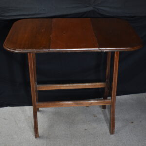 Rotating folding table
