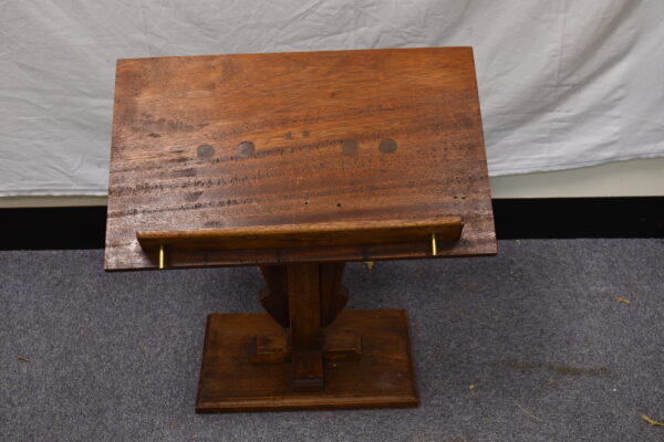 Wooden lecturn