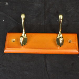 2 brass coat hook x2