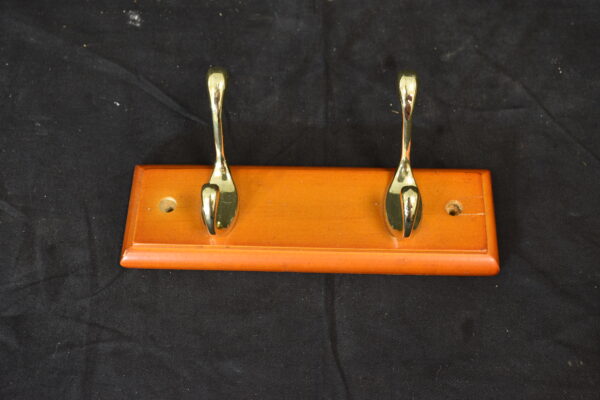 2 brass coat hook x2